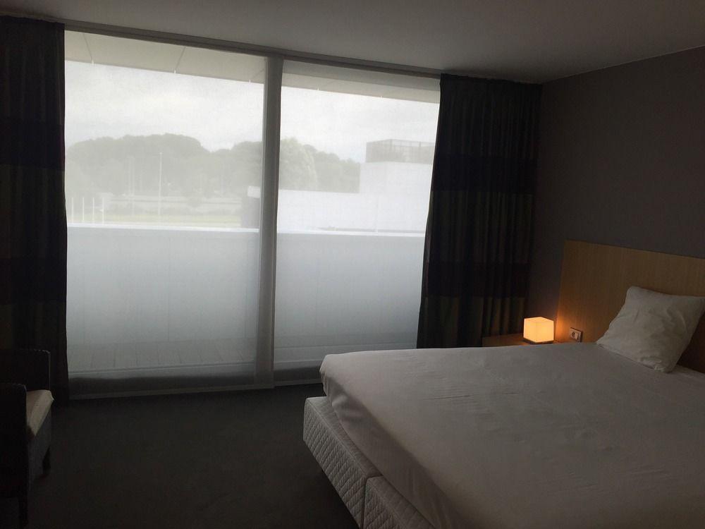 Hotel Ibis Styles Kortrijk Expo Zewnętrze zdjęcie